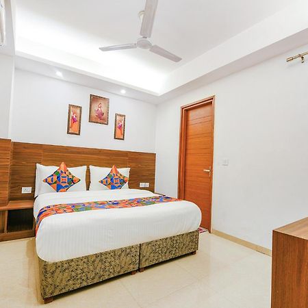Fabhotel Sparkling - Nr Yashobhoomi Convention Centre 델리 외부 사진