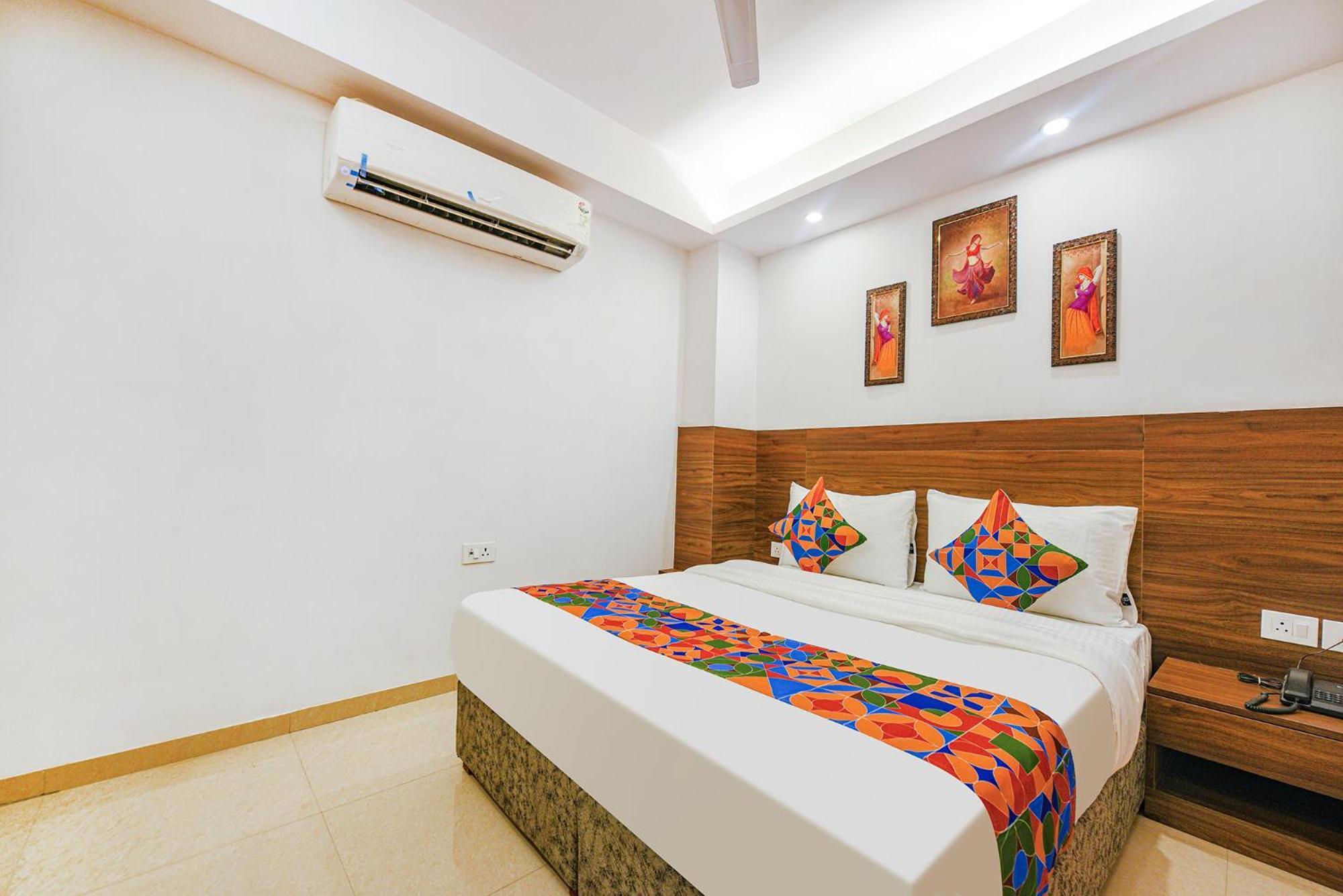 Fabhotel Sparkling - Nr Yashobhoomi Convention Centre 델리 외부 사진